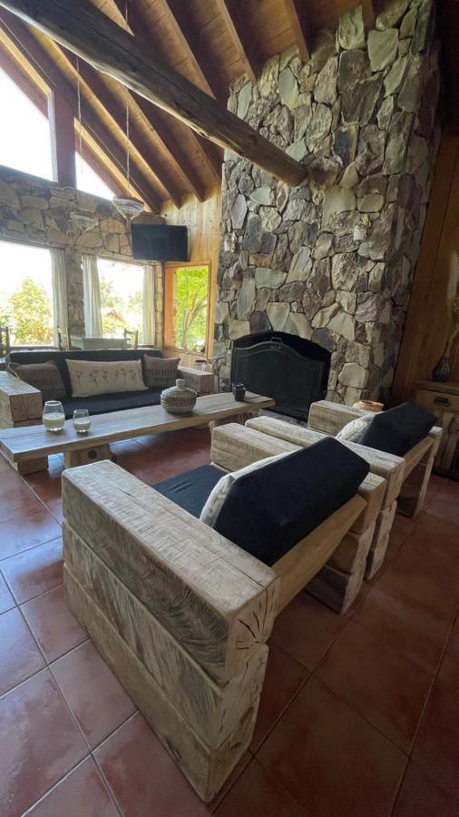 Hosteria Brisas Del Cerro Villa La Angostura Dış mekan fotoğraf
