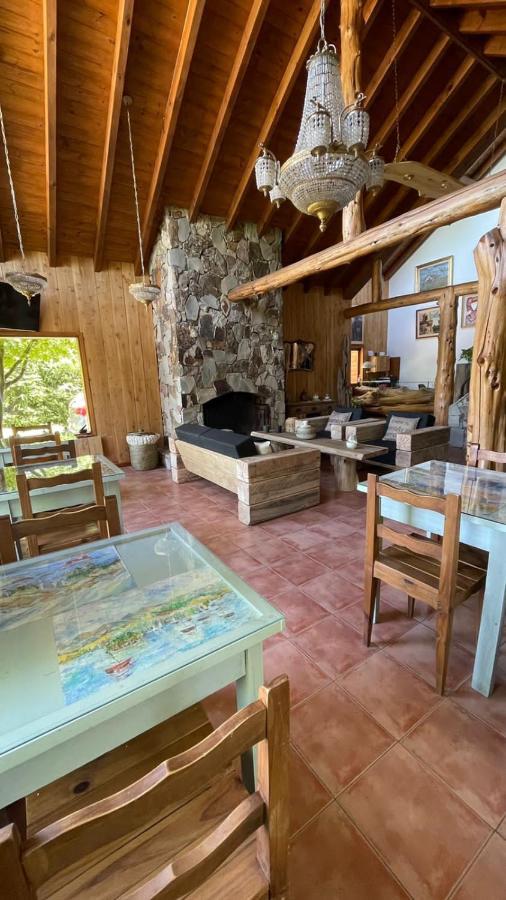 Hosteria Brisas Del Cerro Villa La Angostura Dış mekan fotoğraf
