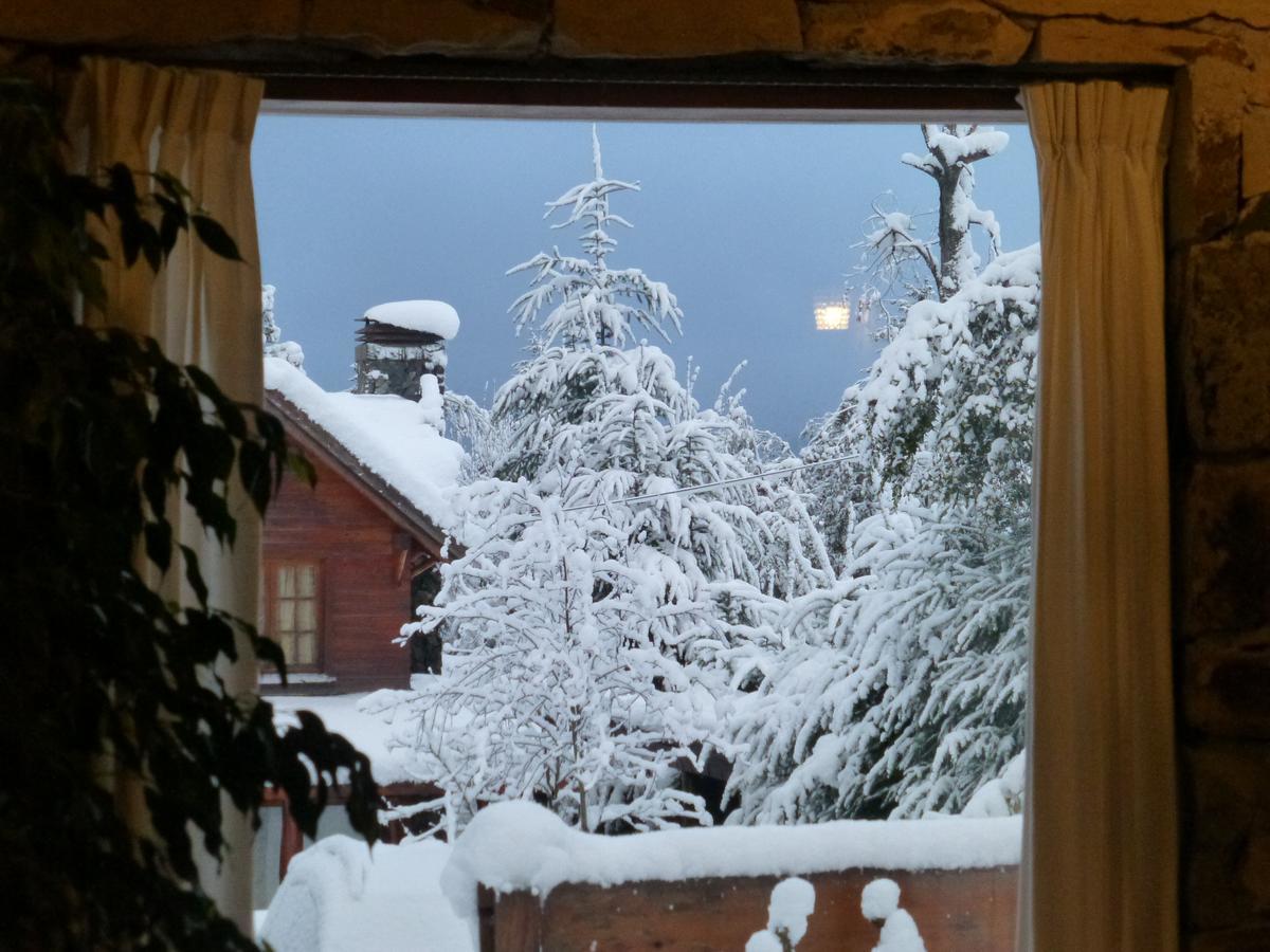 Hosteria Brisas Del Cerro Villa La Angostura Dış mekan fotoğraf